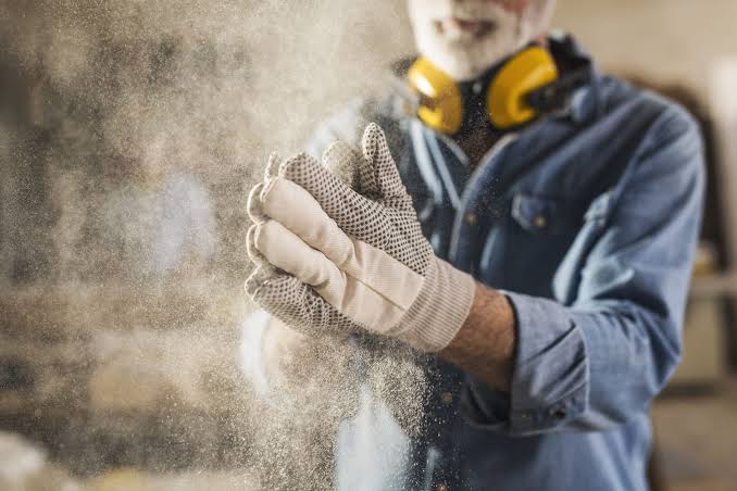 Dust cloud from hands