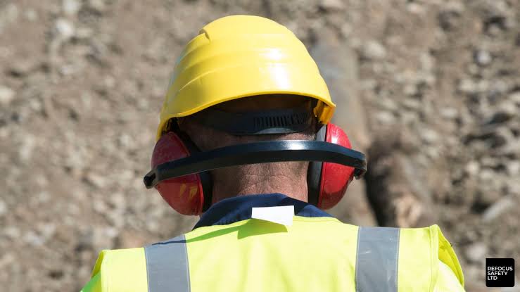 Why Is Your Workplace Still So Noisy?